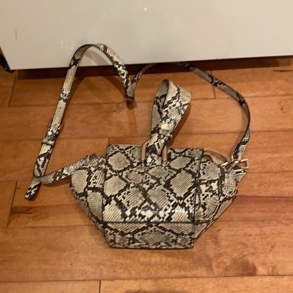 Small purse - Picture 1 of 3